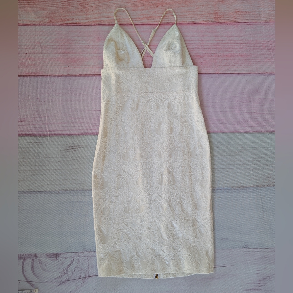 House Of London CB White Damask Pencil Dress Medium Fitted Bodycon